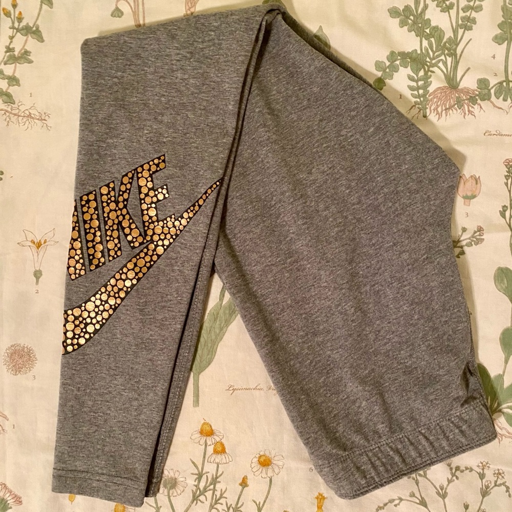 Nike leggings.